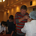 Прививочную кампанию против гриппа открыли в администрации Горно-Алтайска