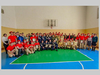 В Горно-Алтайске прошла городская военно-спортивная игра «Зарница»