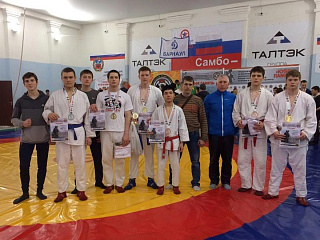 Воспитанники клуба «Олимп» завоевали шесть медалей на открытом турнире по рукопашному бою