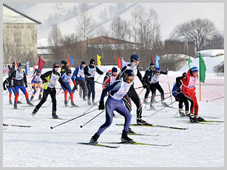 Около 1,5 тысяч человек приняли участие в «Лыжне России-2020»
