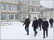 Олег Хорохордин проинспектировал ход строительства школы № 7 в Горно-Алтайске