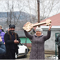 В Горно-Алтайске торжественно открыли детскую спортивную площадку по переулку Звонкому