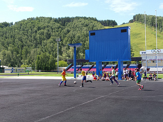 Турнир по мини-футболу среди дворовых команд прошел в Горно-Алтайске 