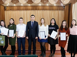 Молодежь Горно-Алтайска приняла участие  в конкурсе «Акула Пера 2017»