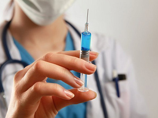 Специалисты призывают сделать вакцинацию от клещей уже сейчас