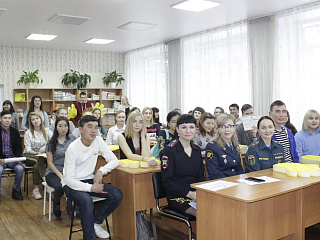 Очередная «Классная встреча» прошла в Горно-Алтайске в преддверии 8 марта
