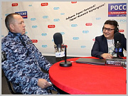 В эфире радио «Горный Алтай» росгвардеец рассказал об изменениях в правилах, регулирующем оборот списанного оружия