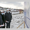 Ольга Сафронова и Олег Хорохордин проконтролировали строительство детского сада в Горно-Алтайске
