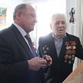 Глава города лично поздравил ветеранов с Днем Победы