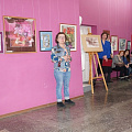 27 художниц представили свои работы на выставке "Серебряная капель"