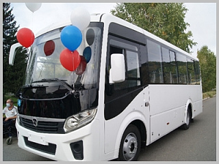 Новый автобус поступил в дом-интернат для престарелых и инвалидов Горно-Алтайска