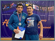 Борцы из Горно-Алтайска успешно выступили на чемпионате СФО