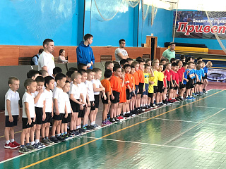 В Горно-Алтайске впервые прошел турнир по футболу «Кроха-бол»