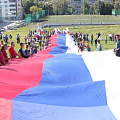 В День флага России на вершину Тугаи подняли 50-метровый триколор 