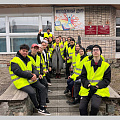 На страже чистоты: трудовые бригады продолжают работу на улицах Горно-Алтайска