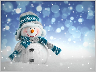 Новый год - 2022: Горожан приглашают принять участие в конкурсах снеговиков и новогоднего оформления детских площадок