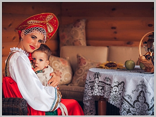 Продолжается прием заявок на 3-й Международный фотоконкурс «Мама и дети в национальных костюмах»