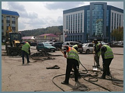 В Горно-Алтайске начался ямочный ремонт дорог
