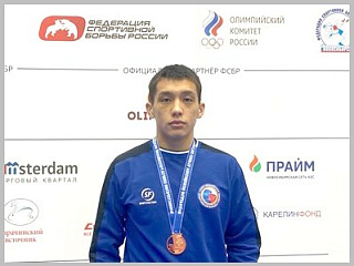 Спортсмен из Горно-Алтайска завоевал бронзу в Первенстве России по греко-римской борьбе
