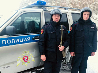В Горно-Алтайске Росгвардейцы задержали граждан по подозрению в незаконном хранении наркотических веществ. 