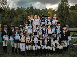 Состоялся финал Осеннего кубка Мэра города Горно-Алтайска по выездке на лошадях и пони 