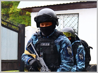 При содействии Росгвардии в Горно-Алтайске задержаны находившиеся в розыске преступники
