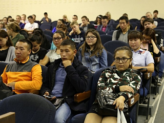 В Горно-Алтайске прошла серия встреч мэрии города с первокурсниками 