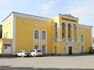 Городской Дом культуры Горно-Алтайска продолжает набор в творческие коллективы