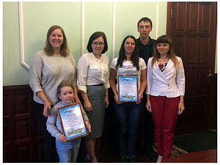 Встреча с семьями - победителями фотоконкурса «#СемьяГорного» состоялась в администрации Горно-Алтайска
