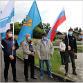 Руководители города и республики приняли участие в акции «Наш флаг – наша гордость»