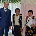 Супружеские пары из Горно-Алтайска поздравили с Днем семьи, любви и верности