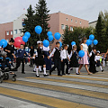 Парад первоклассников открыл праздничные торжества