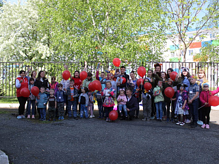 «Доноры детям»: волонтеры города помогли провести донорскую акцию